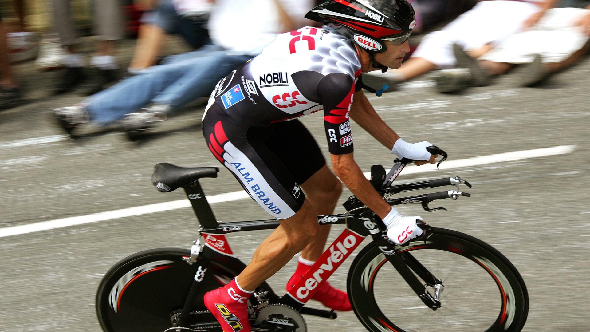 _快船队迎难而战,士气高昂_,快船队的比赛