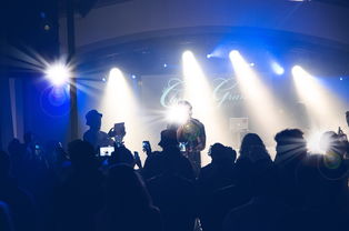 开云入口-直播互动：球迷与现场氛围的完美结合，篮球直播话术